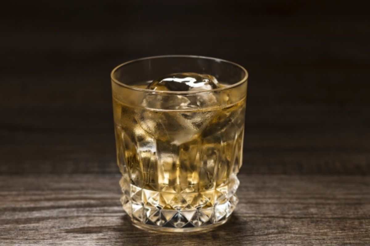 ウイスキーの水割り